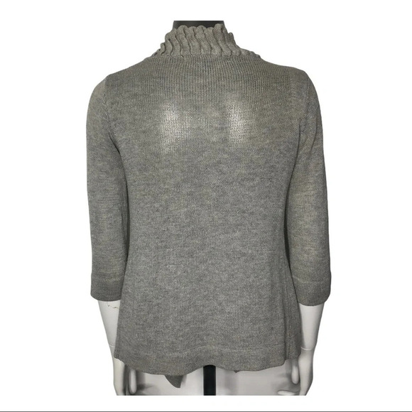 Aritzia Line Exclusively for  Aritzia Grey Pleated cardigan Size Small - Picture 4 of 5